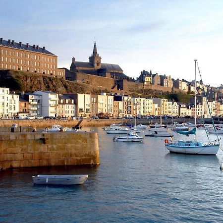 Appartement Villa Chausey, Vue Sur Le Port Granville Luaran gambar